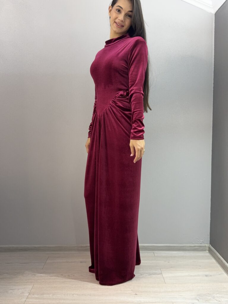 Coroana de catifea – Bordeaux Flawless Queen 4