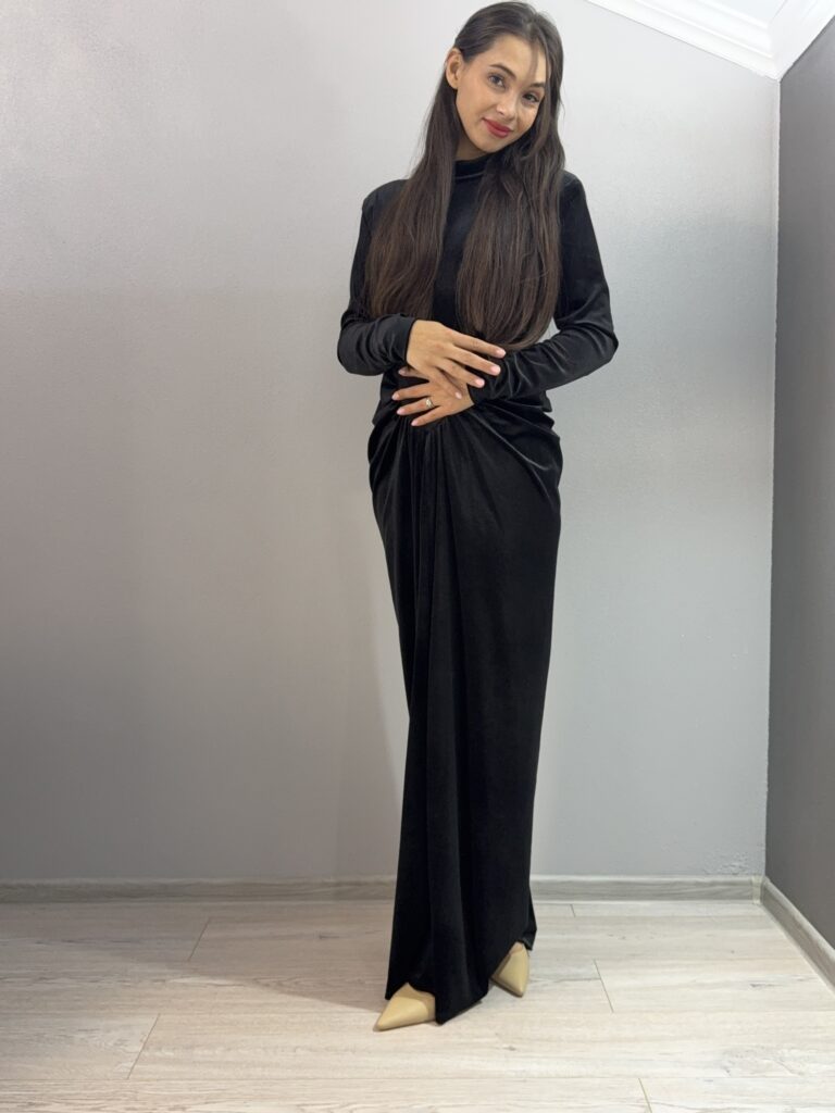 Coroana de catifea – Negru Flawless Queen 18