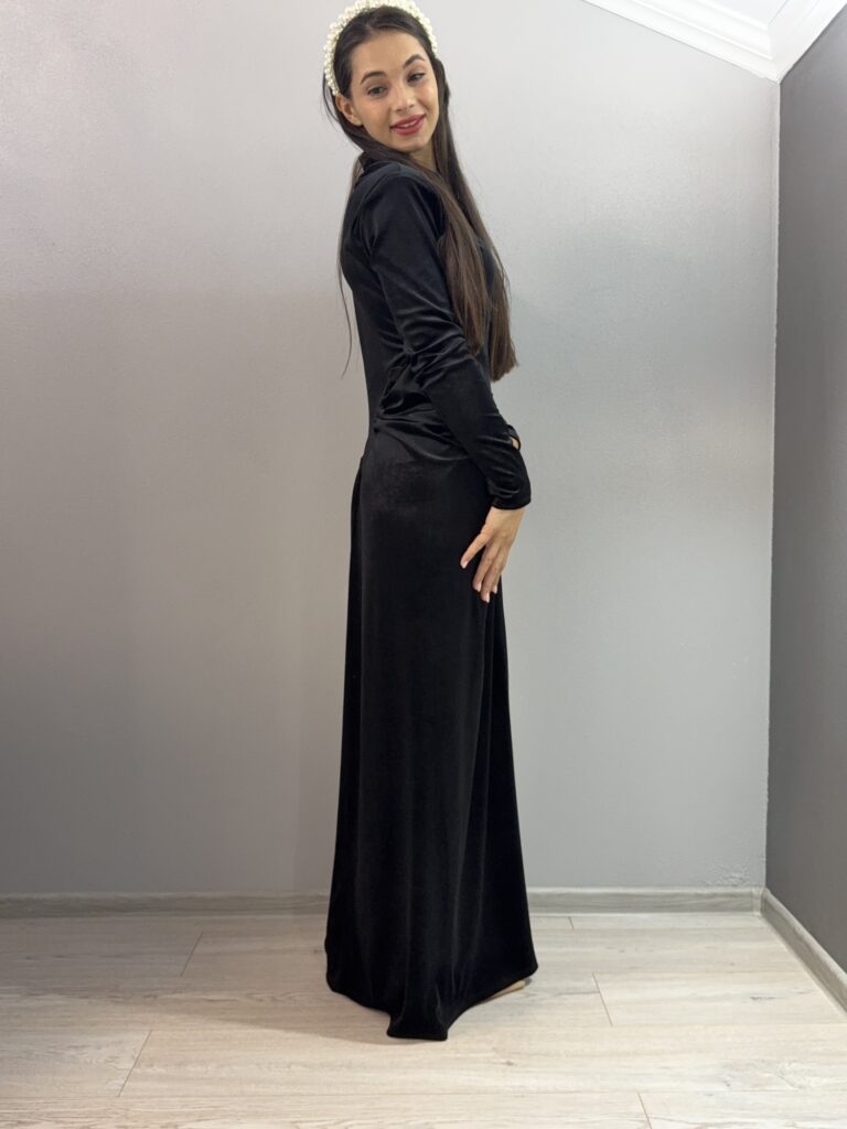 Coroana de catifea – Negru Flawless Queen 16